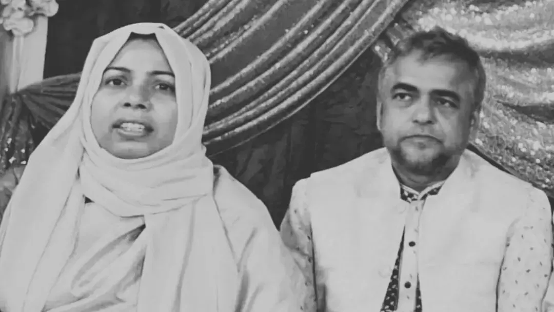 চট্টগ্রামে লরিচাপায় মোটরসাইকেল আরোহী শিক্ষক দম্পতির মৃত্যু