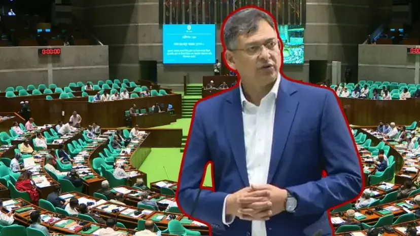 সংসদে স্বরাষ্ট্রমন্ত্রী: জ্বালানি সংকট বিগত সরকারের ভুল নীতি ও দুর্নীতির ফসল