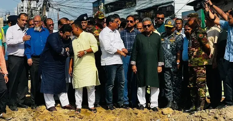 চট্টগ্রামে অর্থমন্ত্রী: খালকে ডাস্টবিন হিসেবে ব্যবহারের মানসিকতা থেকে বের হতে হবে
