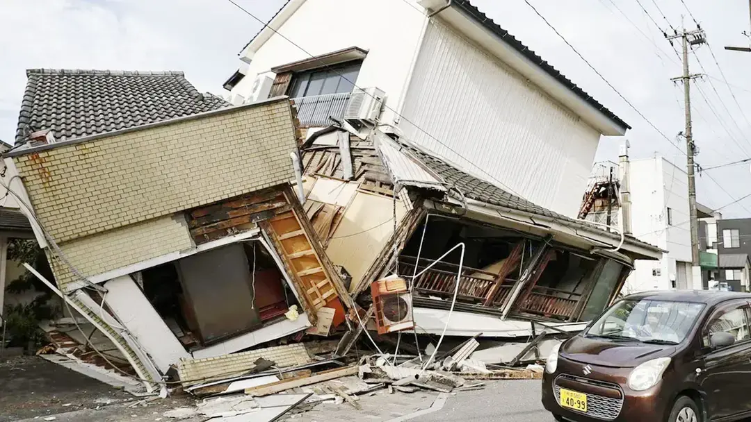 জাপানে ভূমিকম্পে ১৩ জনের মরদেহ উদ্ধার