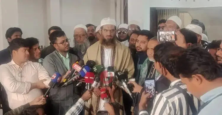 ইসলামী আন্দোলনকে সঙ্গে নিয়েই আসন ঘোষণার আশা মামুনুল হকের