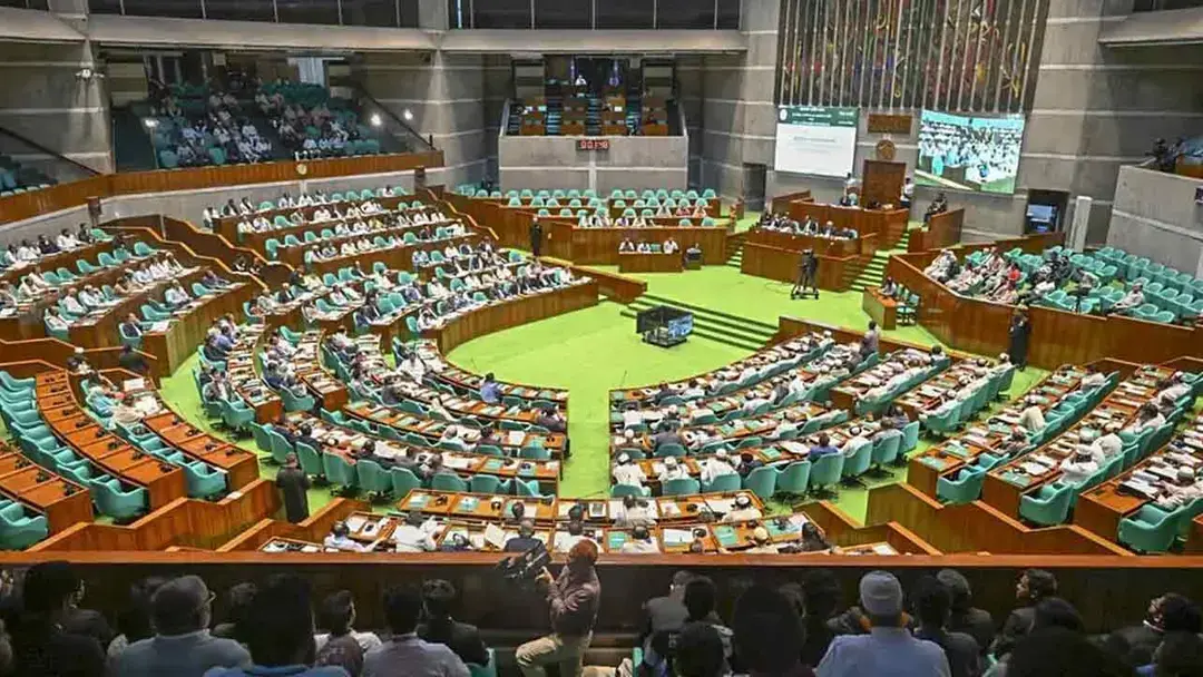 আগামী অর্থবছরে ১৪ লাখ কর্মী বিদেশে পাঠানোর লক্ষ্য সরকারের