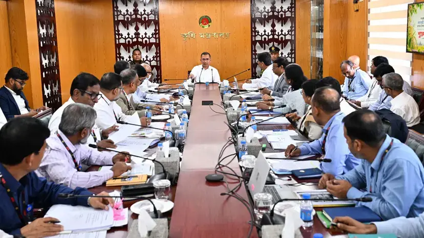 আমদানি নির্ভরতা কমিয়ে কৃষি উৎপাদন বাড়ানোর তাগিদ প্রধানমন্ত্রীর