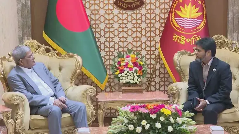 বাস্তবসম্মত ও কর্মমুখী শিক্ষায় বিশেষ জোর দিতে হবে : রাষ্ট্রপতি