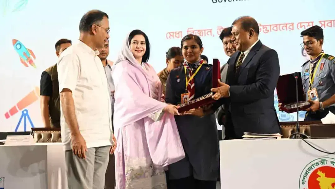 মাধ্যমিক বিদ্যালয়ে বৃক্ষরোপণ কর্মসূচির উদ্বোধন করলেন প্রধানমন্ত্রী