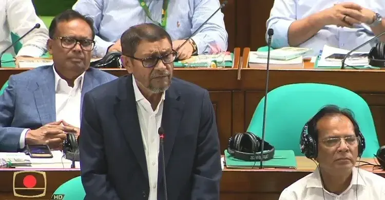 লুটপাট করে টাকা কামানোর জন্য হাসপাতাল নির্মাণ হয়েছিল-স্বাস্থ্যমন্ত্রী