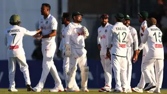 স্টার্ককে শরিফুলের জবাব, বাংলাদেশের বিপক্ষে অস্ট্রেলিয়ার ১০১ রানের লিড